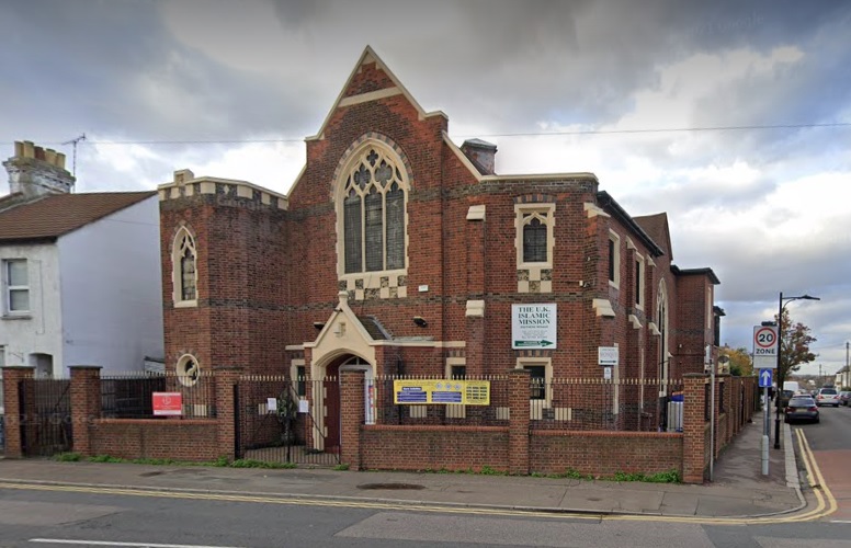 Southend Mosque UK Islamic Mission